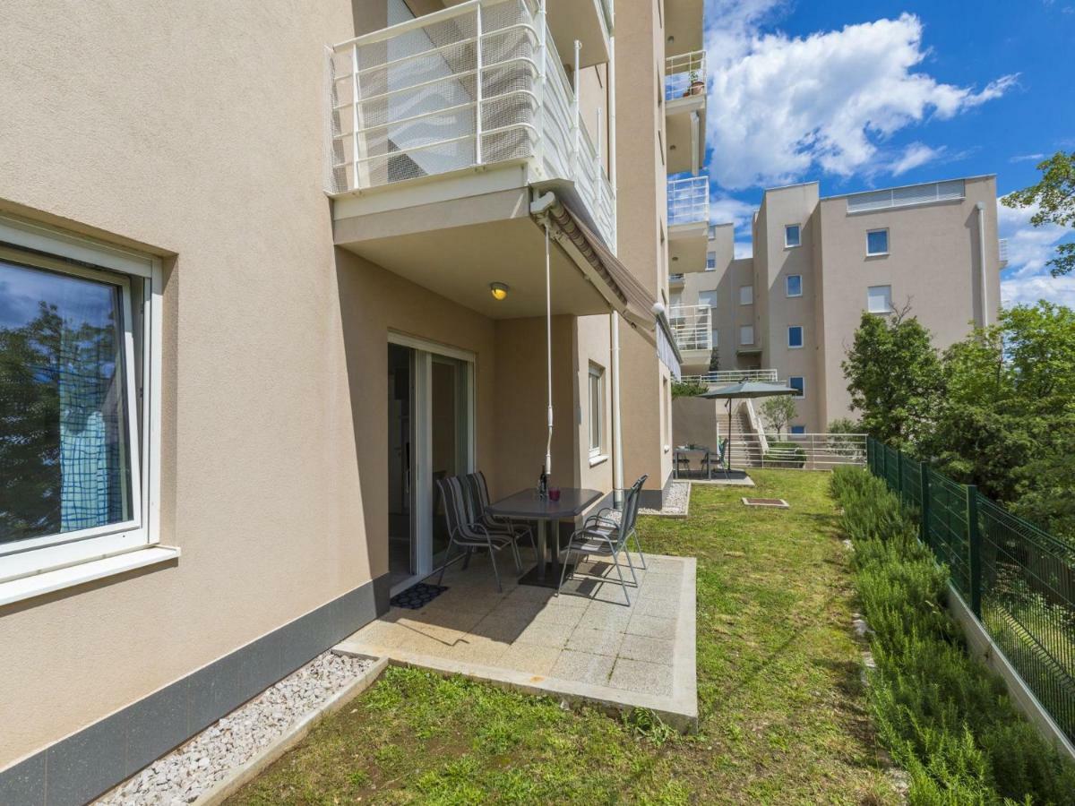 Apartments Mb Crikvenica Extérieur photo