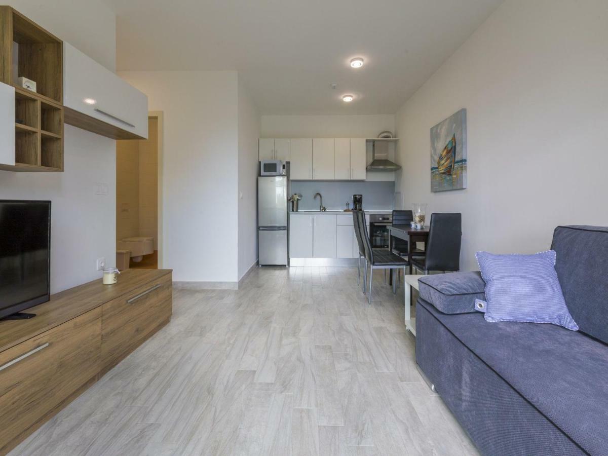 Apartments Mb Crikvenica Extérieur photo