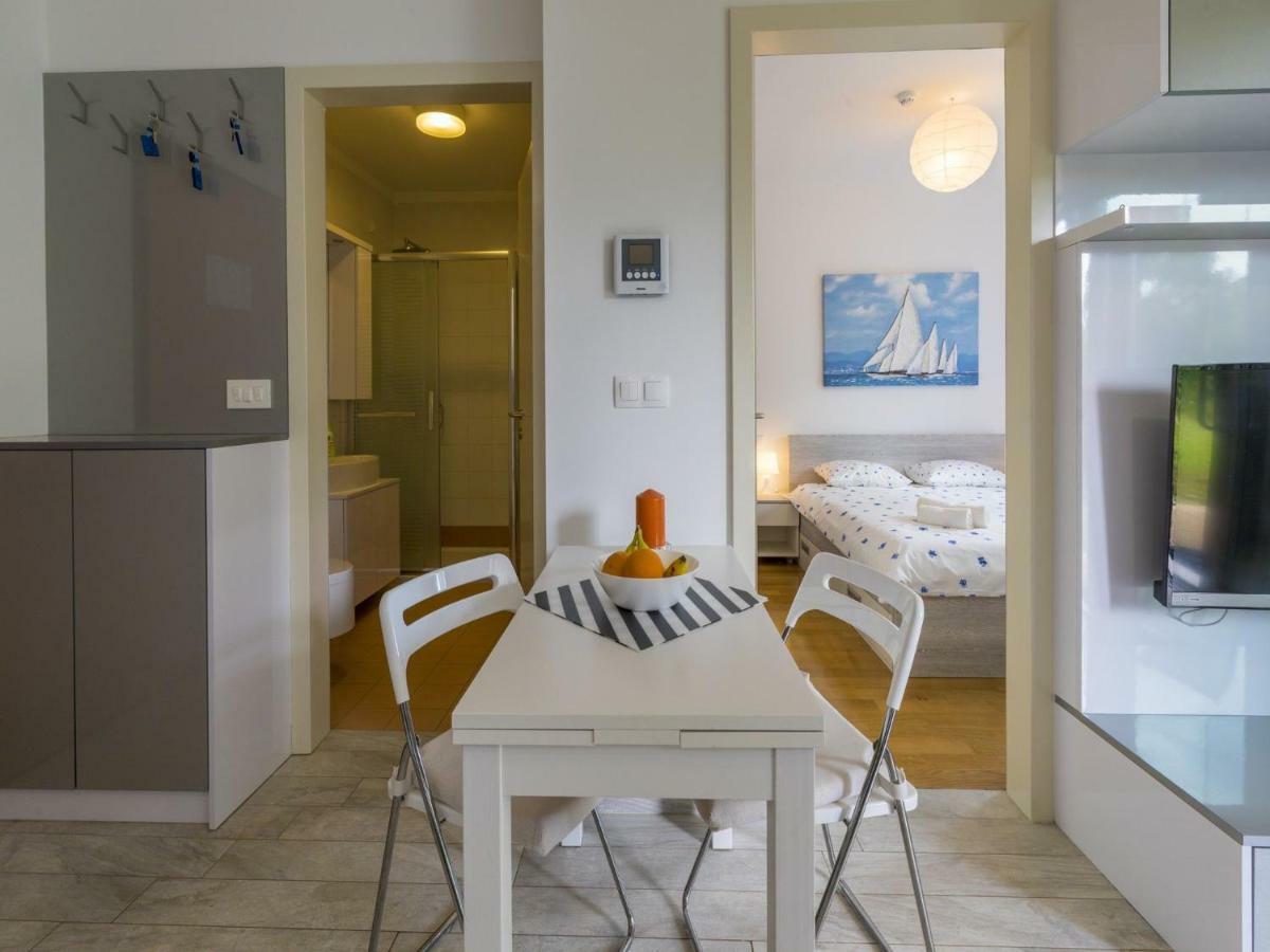 Apartments Mb Crikvenica Extérieur photo